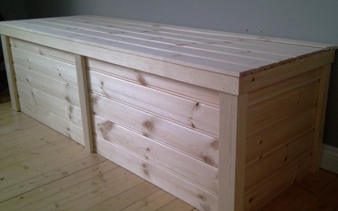 Sittbänk med förvaring